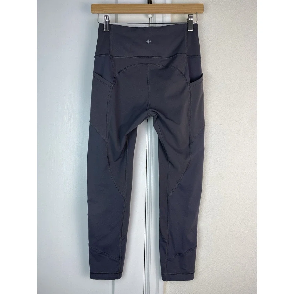 Lululemon Women's 6 Gray Stash Pocket Athletic Leggings